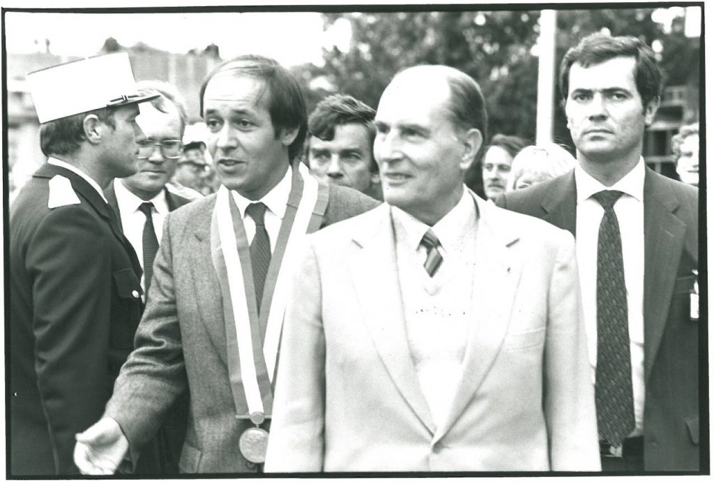 Sur la photo de gauche à droite : Edmond Hervé, Jean-Yves Le Drian, Jean Glavany, Francois Mitterrand 